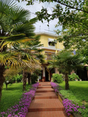 Hotels in Casalpusterlengo
